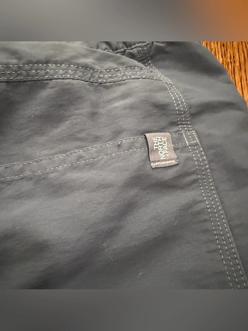 The North Face Gray Men's Activewear Outdoor Pant/Short Size 32